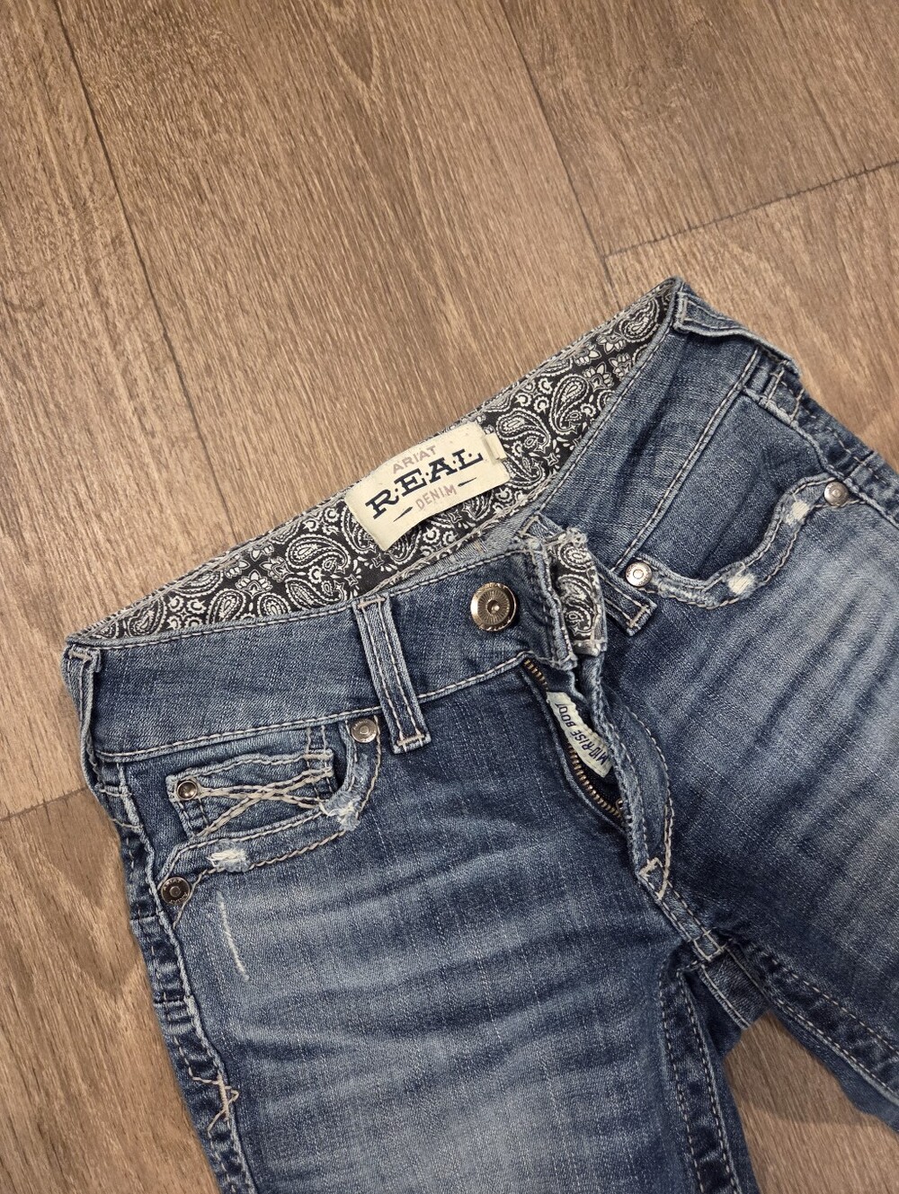 Ariat R.E.A.L Mid Rise Bootcut Jeans - Picture 8 of 10